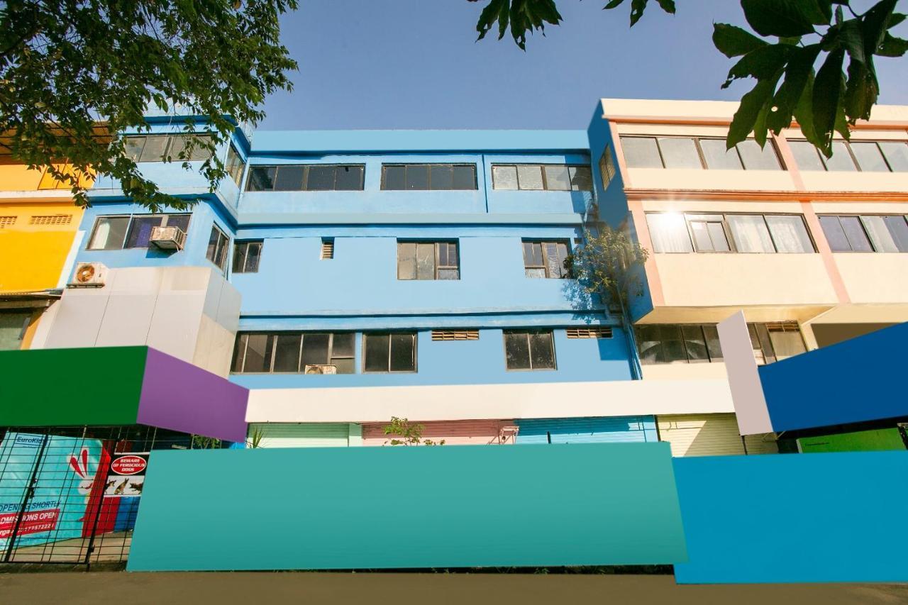 Spot On 77526 Goa Star Raia Exterior photo